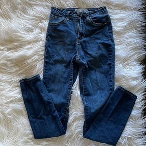 Tilly’s Dark Blue Skinny High-Rise Jeans